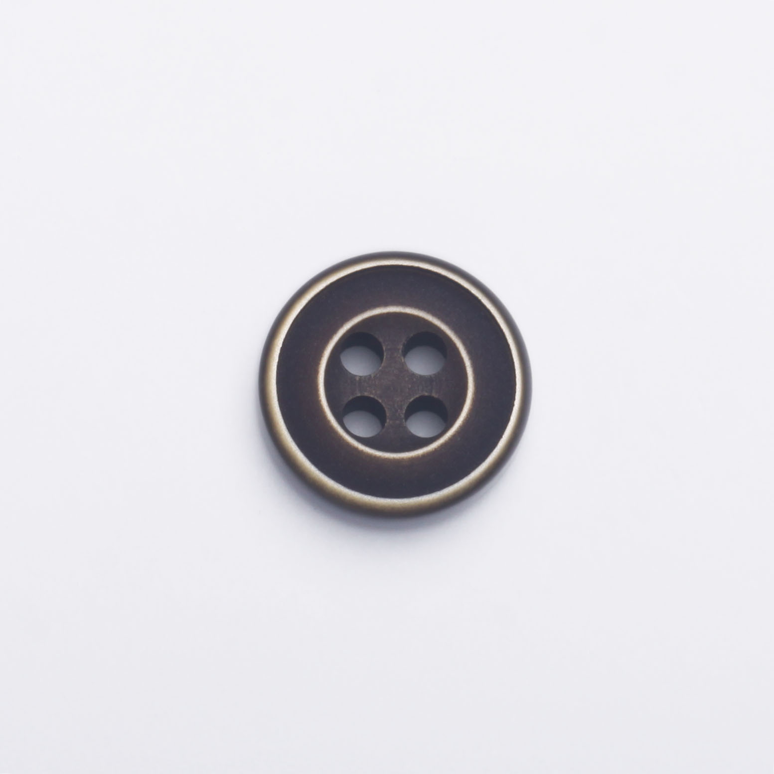> button with vintage effect